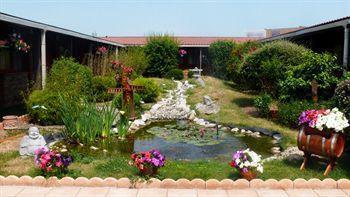 Restaurant Les Jardins D'epone Hotel 2*