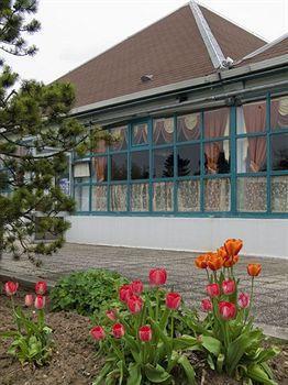 Hotel Restaurant Les Jardins D'epone Épône